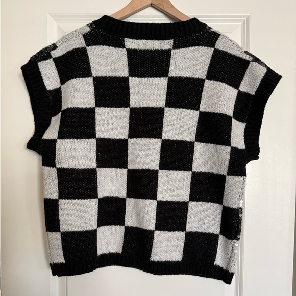 BiBi Black and White Checkered Sweater with Sequins. Labeled Small fits to Large - Picture 3 of 5